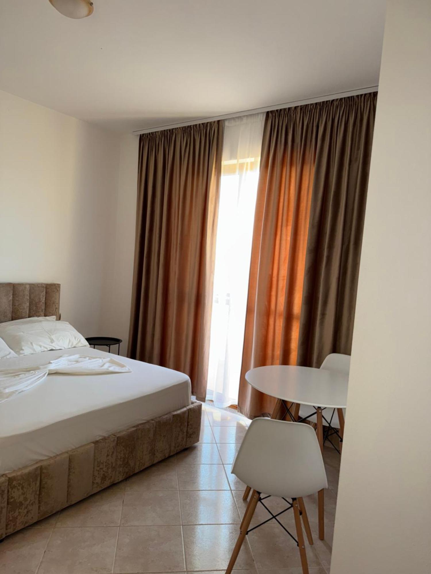 Hotel Ermi 4*